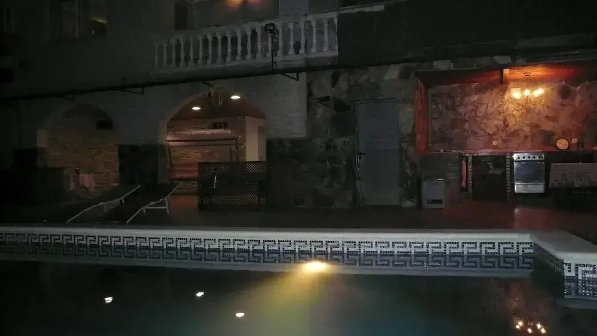 Villa a Step Away From Barcelona, Mountains and Beach