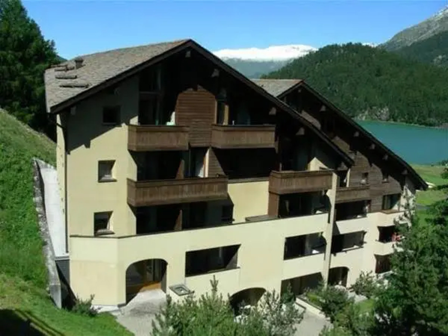 Aparthotel Chesa Munteratsch