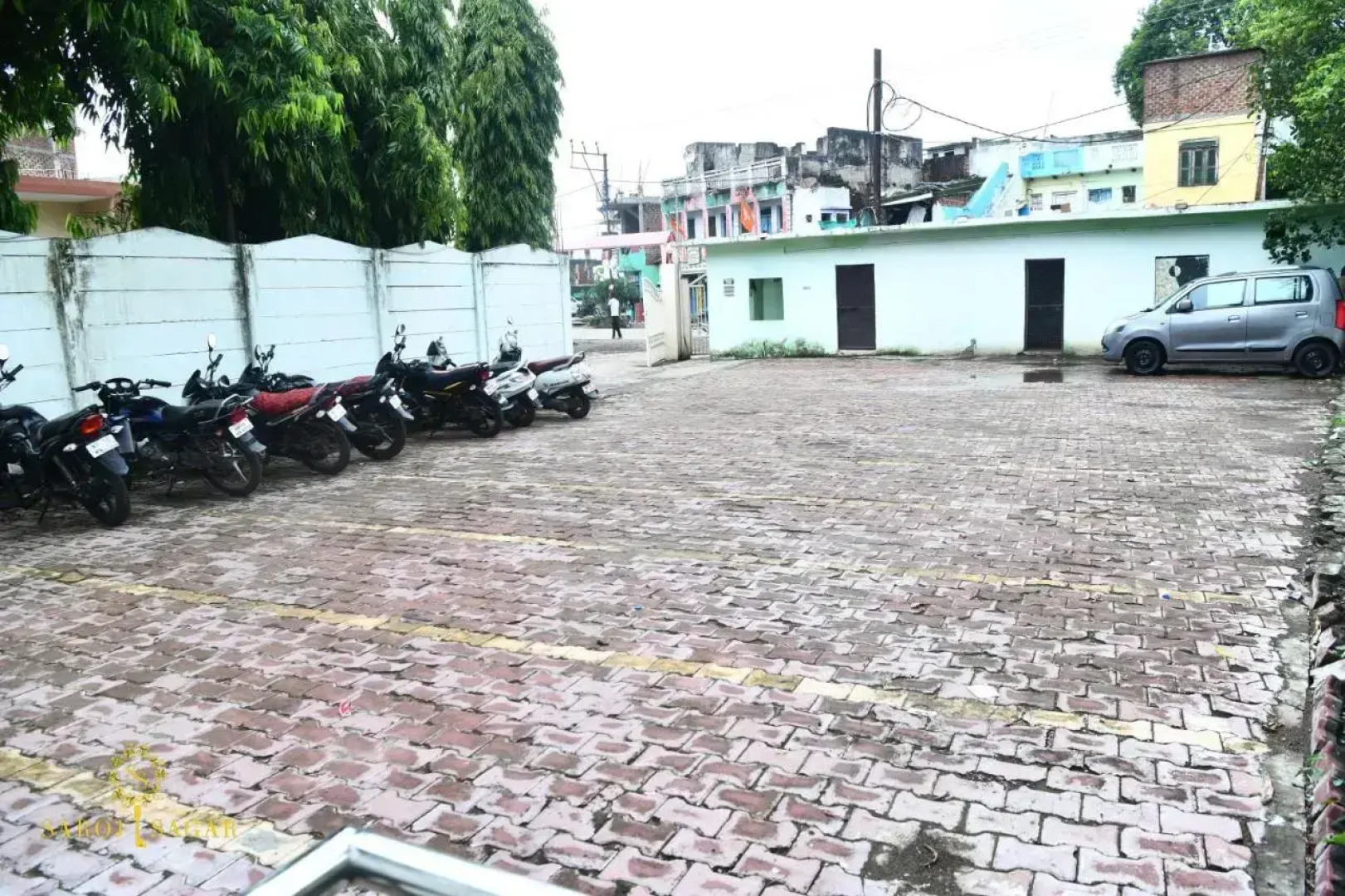 Hotel Saroj Sagar - Sagar