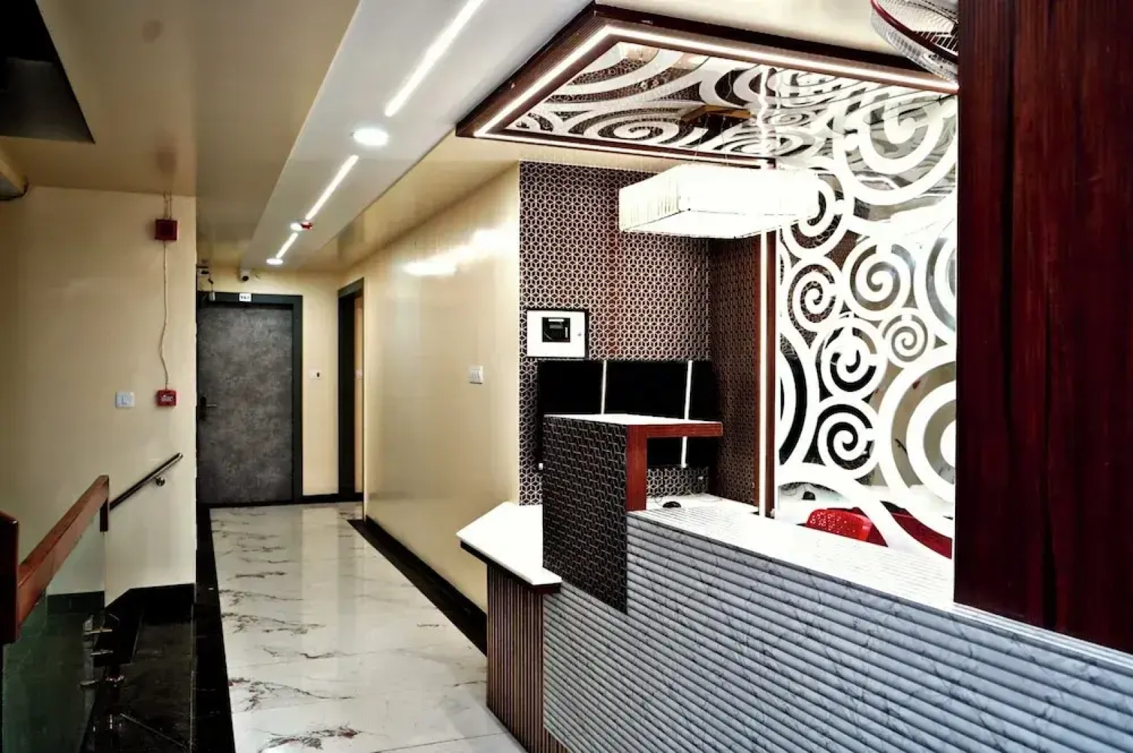Hotel Shubhaarambh Khandwa