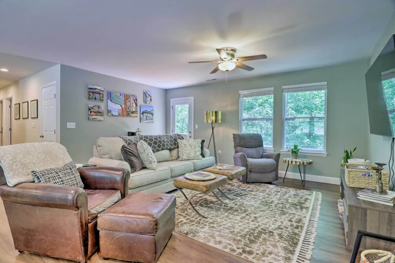 Smoky Mountains Leicester Home w/ Deck!