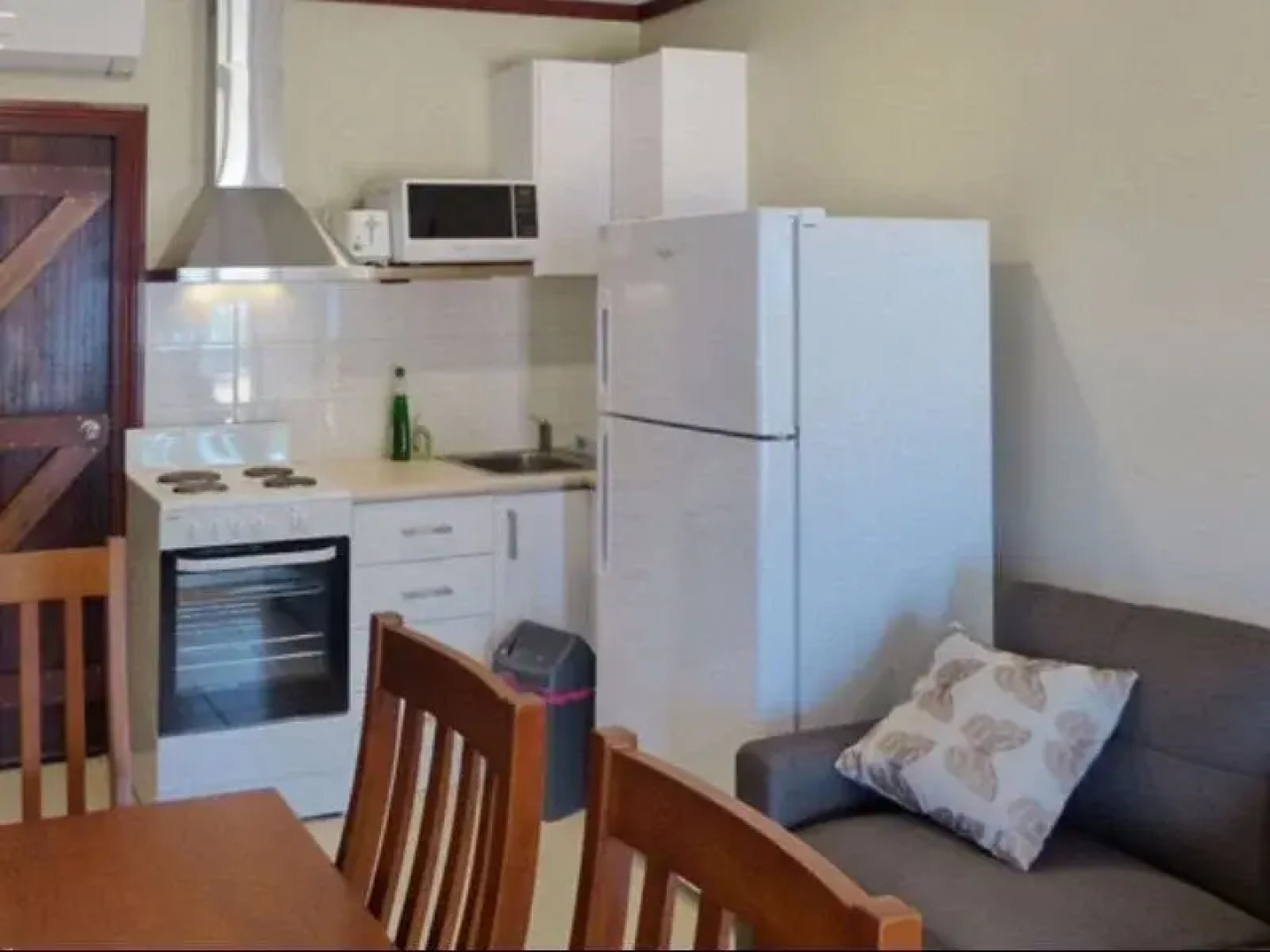 The Cocos Padang Lodge