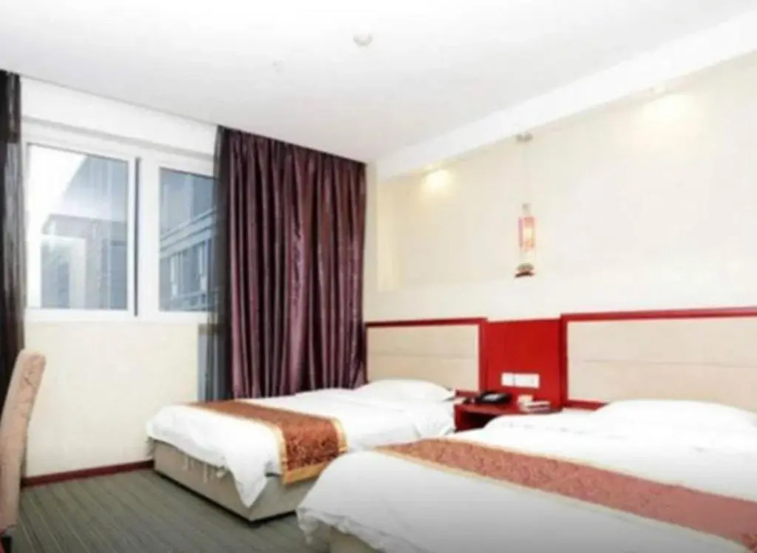 Chuzhou Yuandingge Hotel