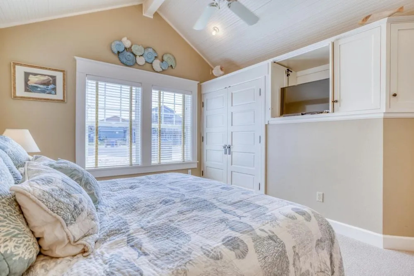 Whale's Tail Cottage