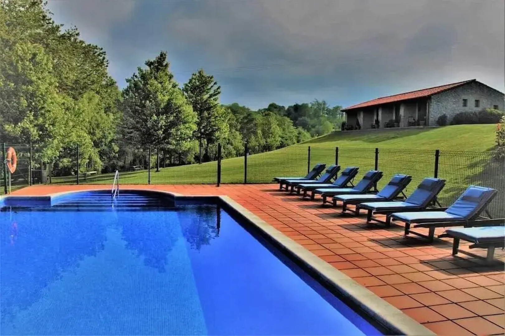 Palación de Toñanes