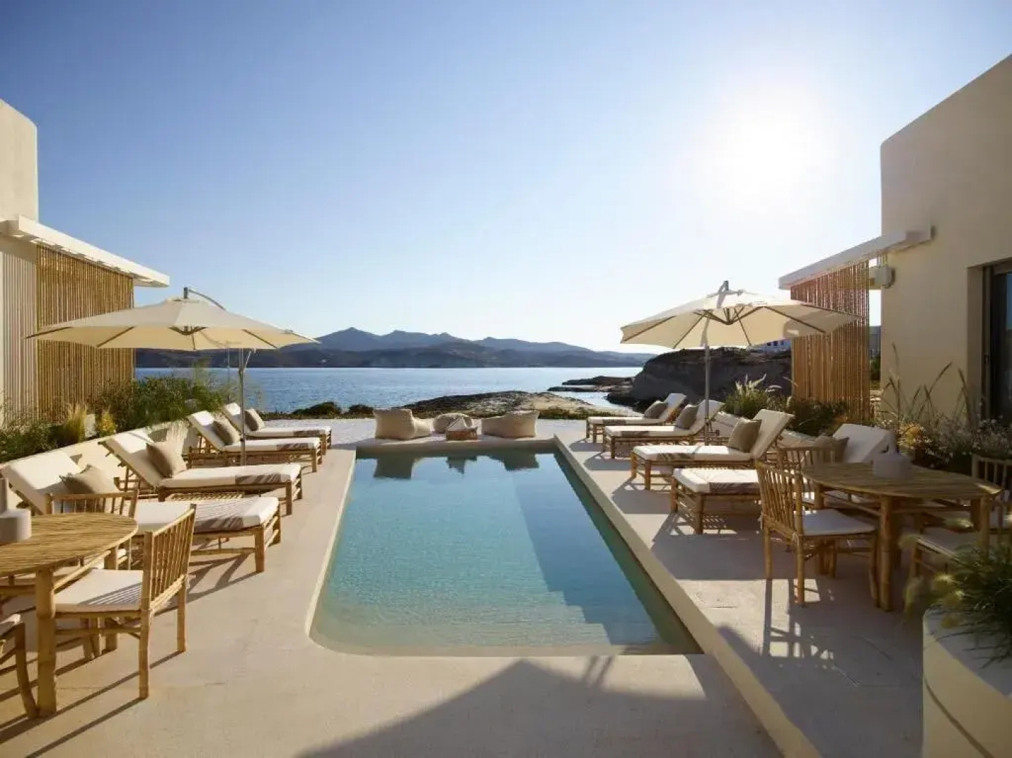 White Pebble Suites