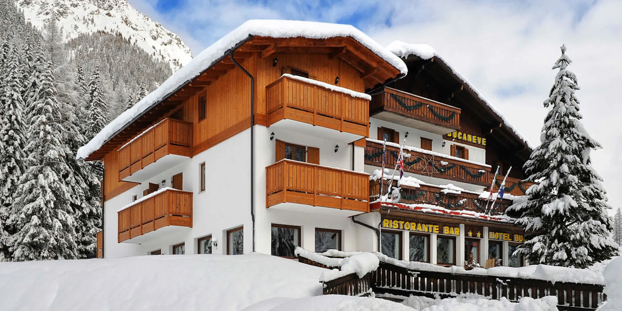 Hotel Bucaneve