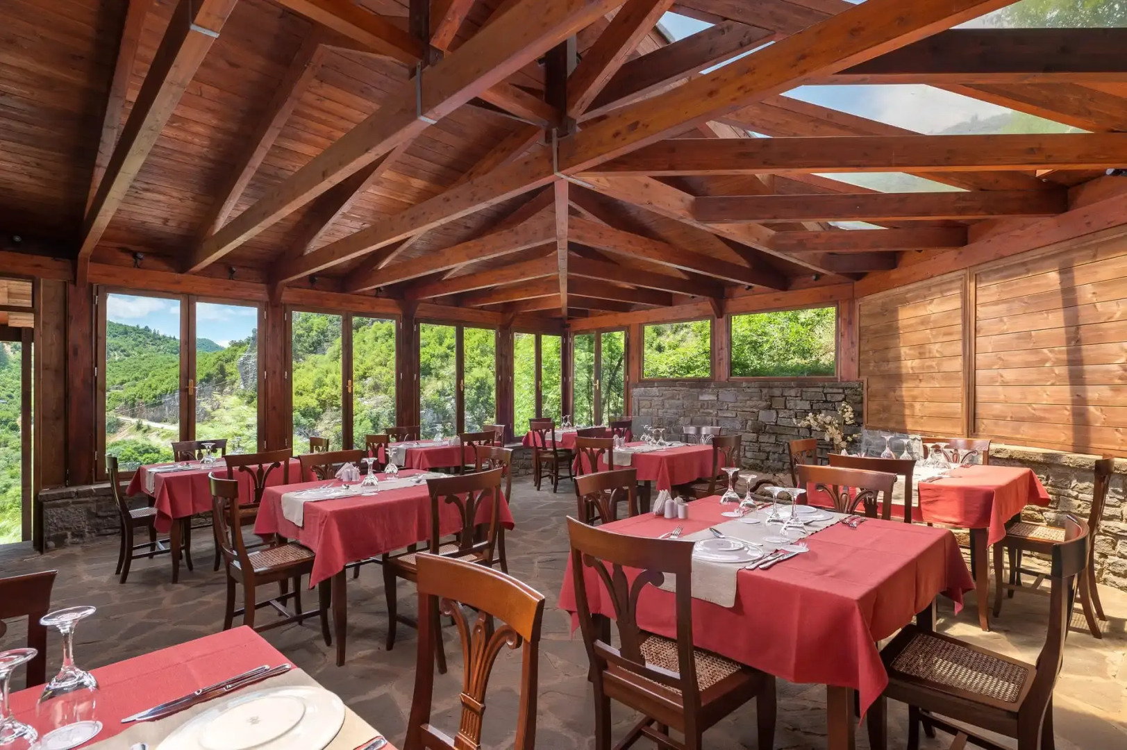 Kipi Mountain Resort