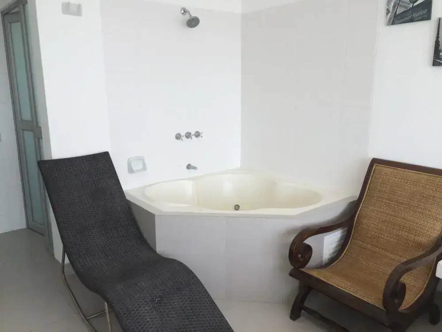 Vive Paracas CondoHotel