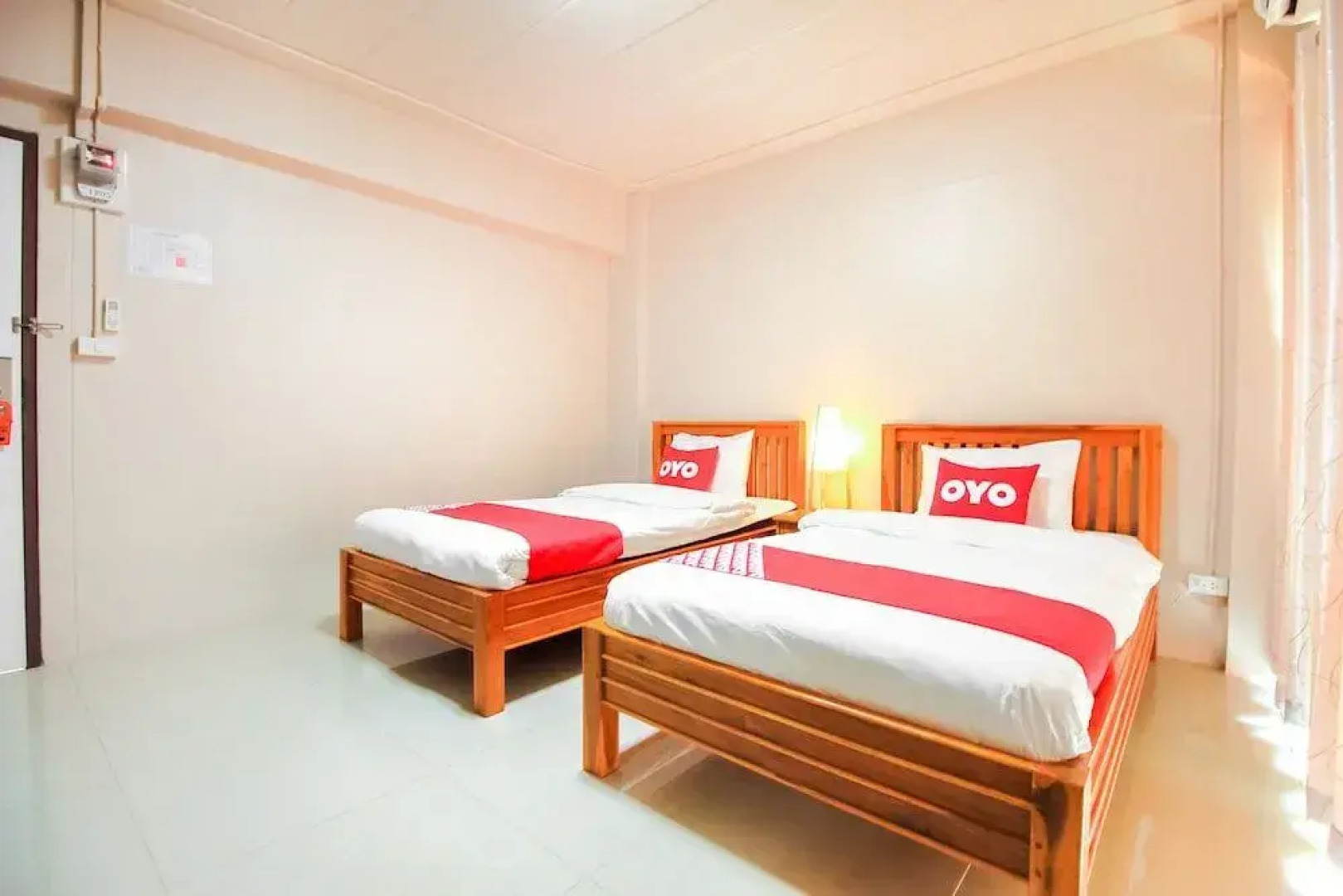 Oyo 349 Aroonrung House