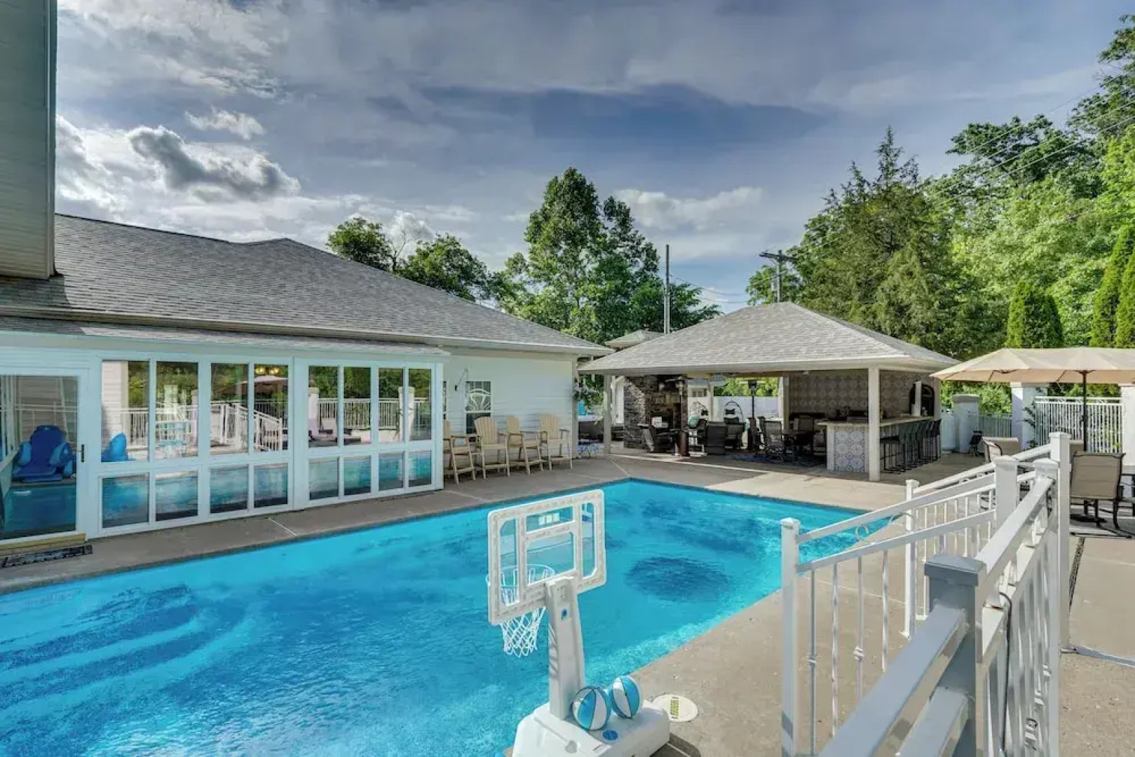 10-acre Lakefront Home w/ Pool, Hot Tub & Dock!