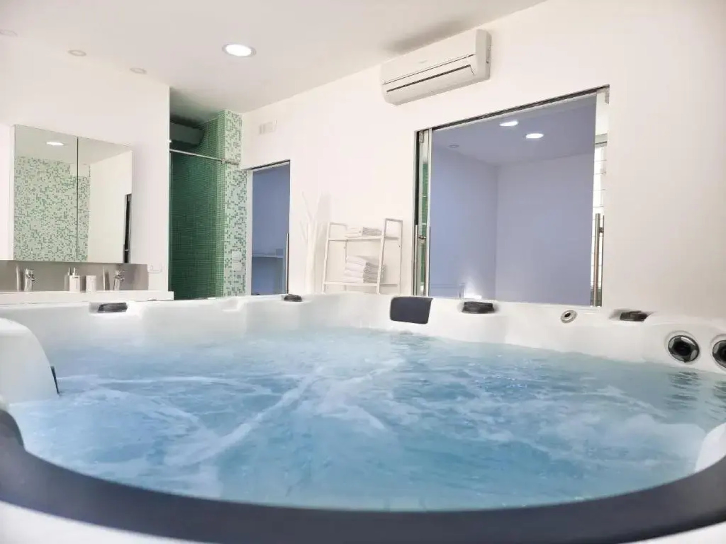 HGT Supreme Residence