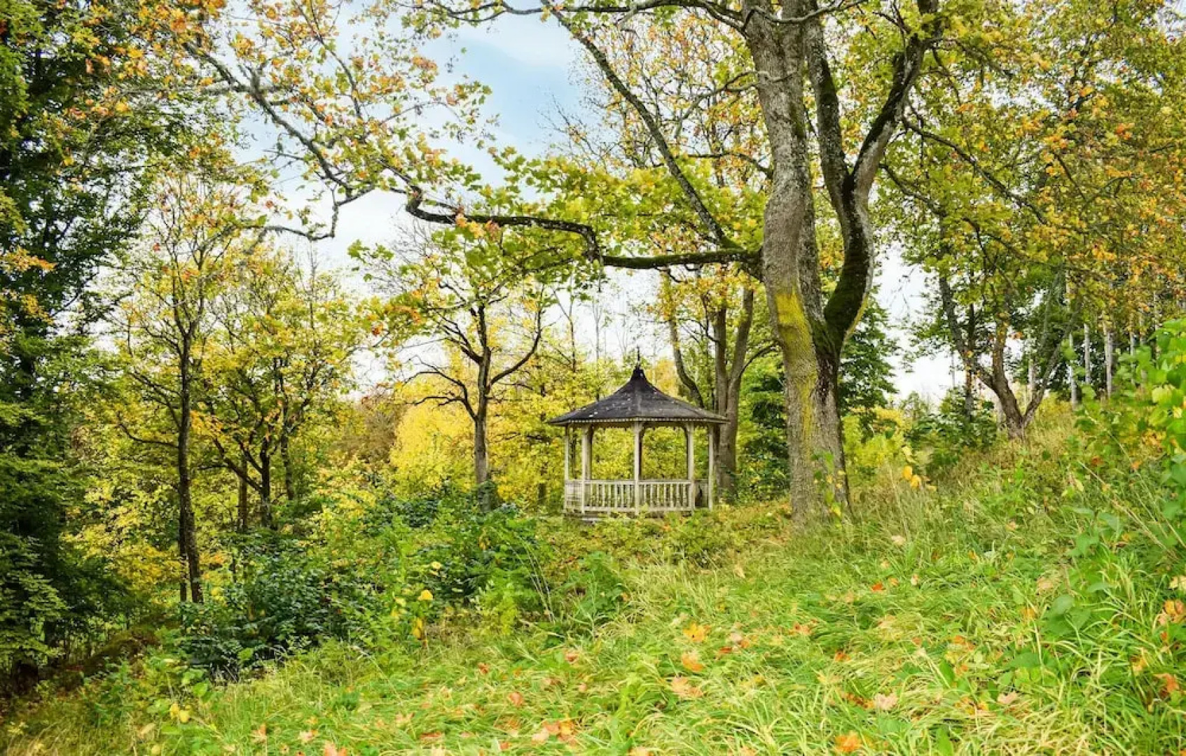 Nice Home in Tranås With 3 Bedrooms and Wifi