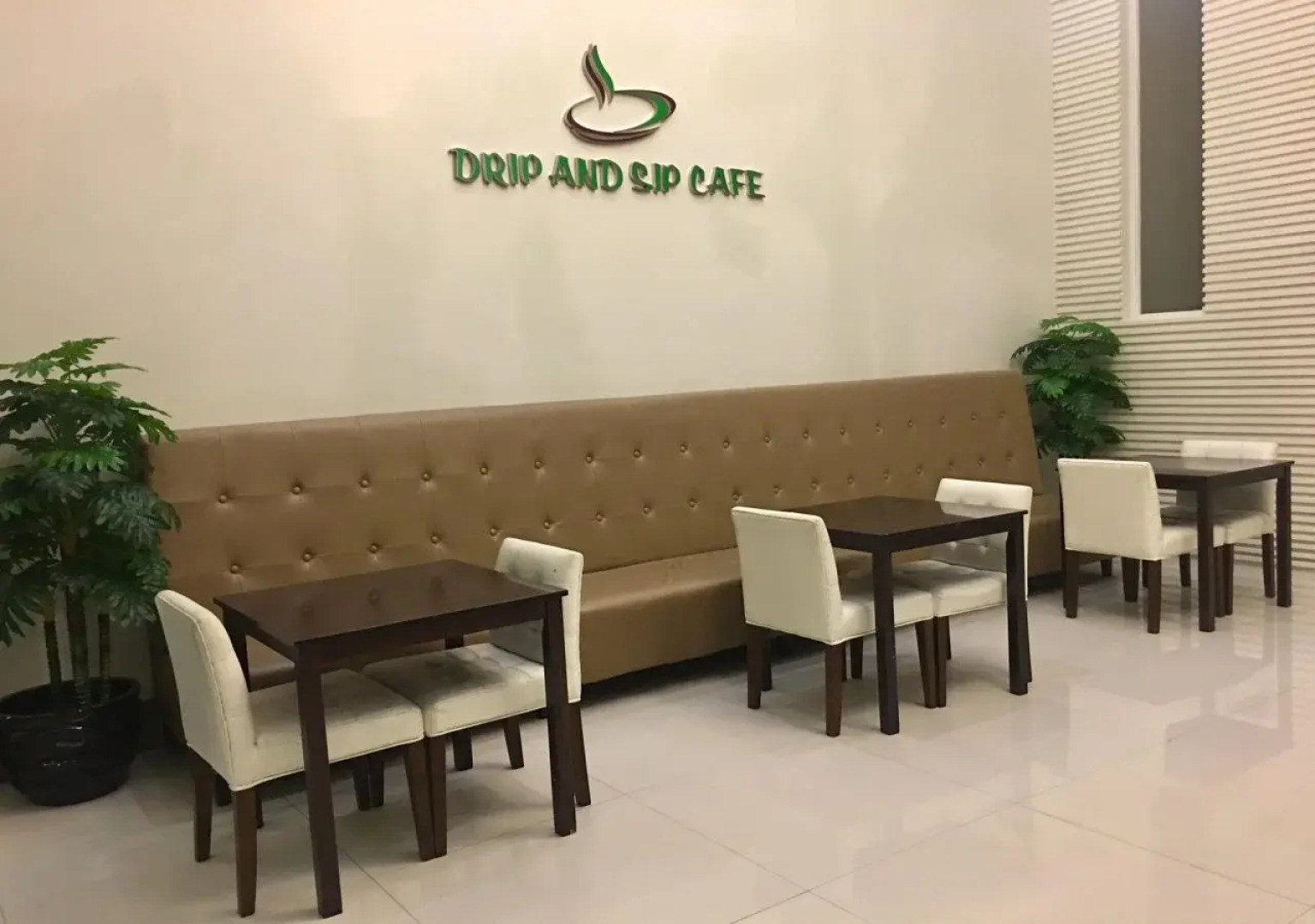 Manhattan Suites Inn