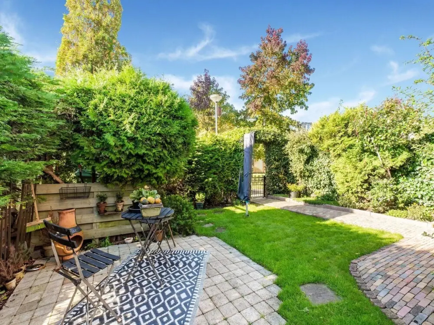 Modern Holiday Home in Monnickendam With Roofed Terrace