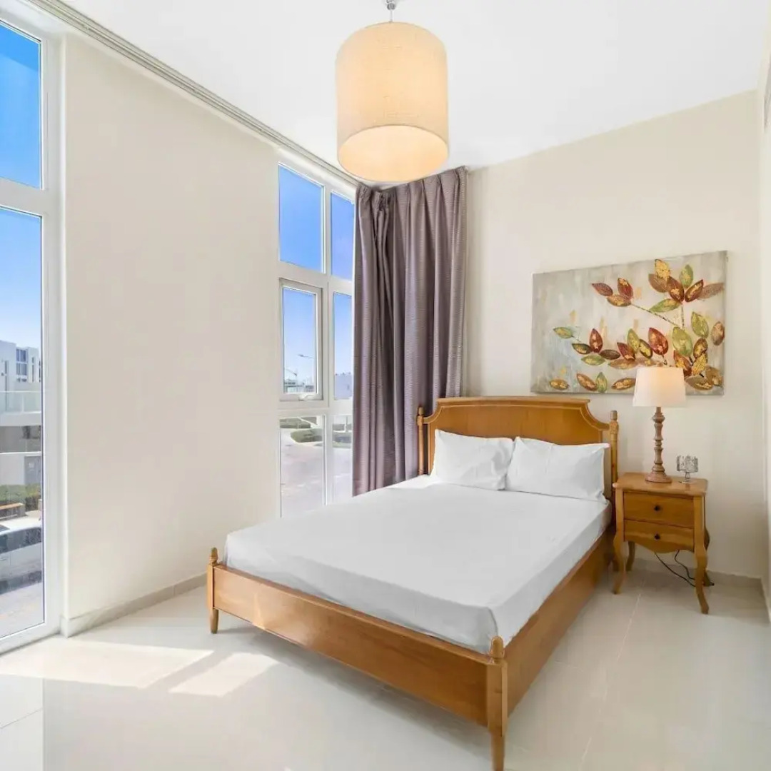 Modern 3BR townhouse in Damac Hills 2