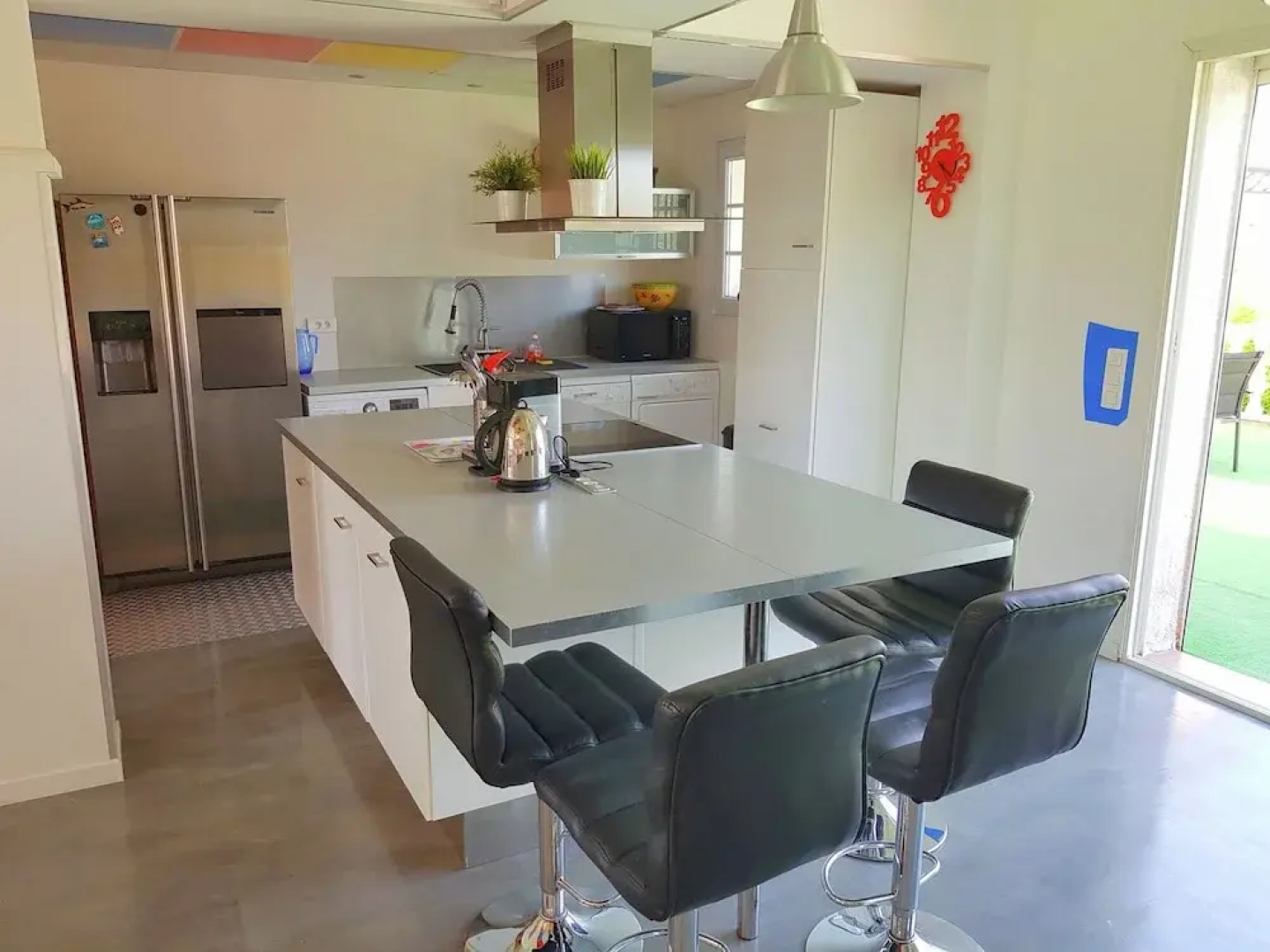 Villa With Heated Private Pool and Jacuzzi, 15 min From the Sea!