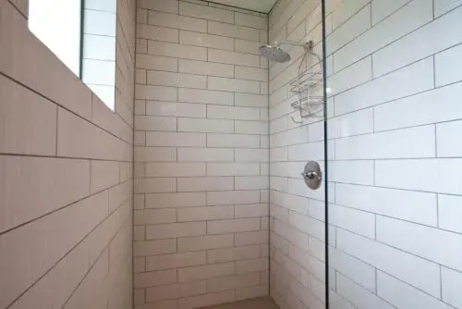 Bridge View Lft-Rvr Vw-AC-3BR/2B