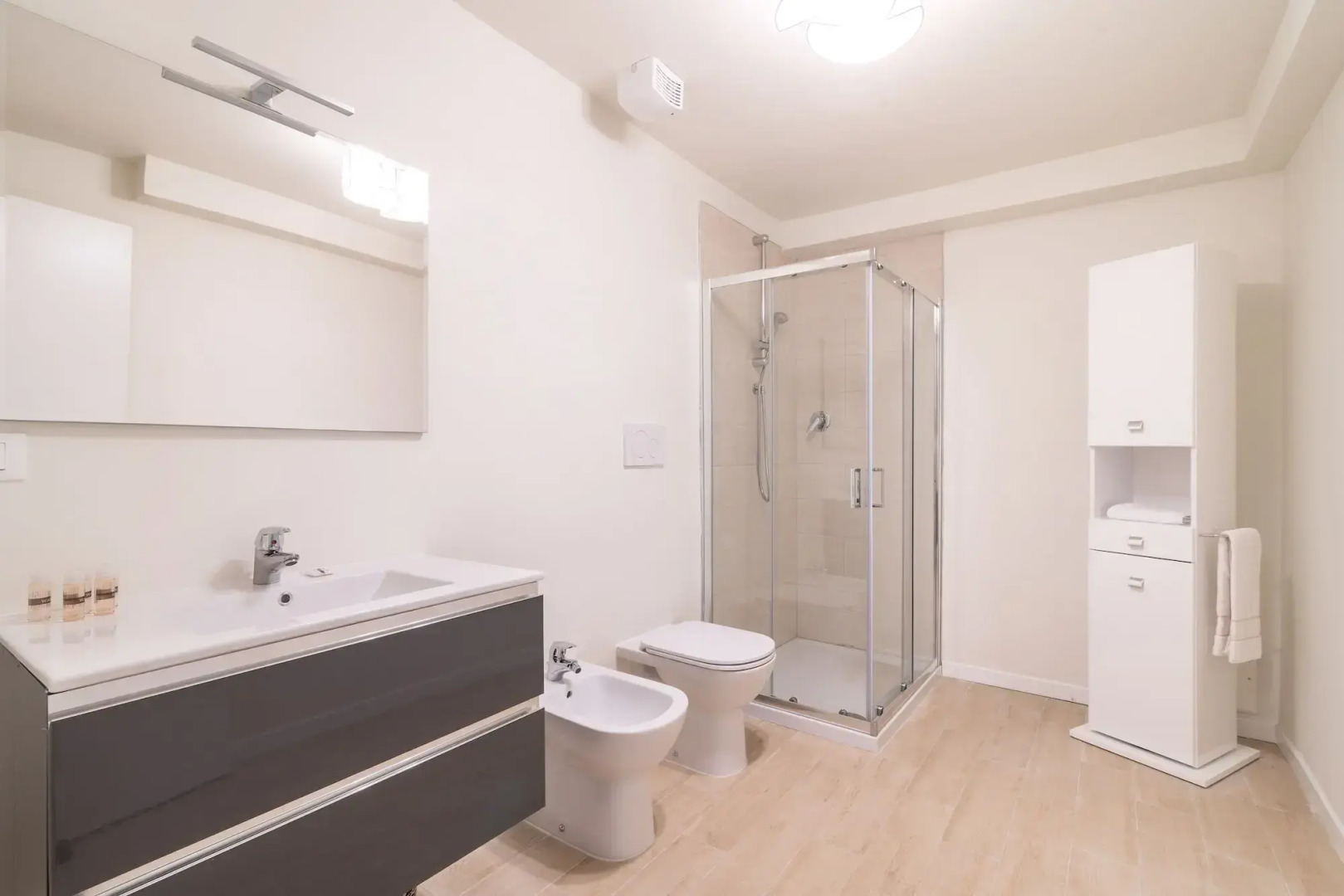 Riva Palace Apartments