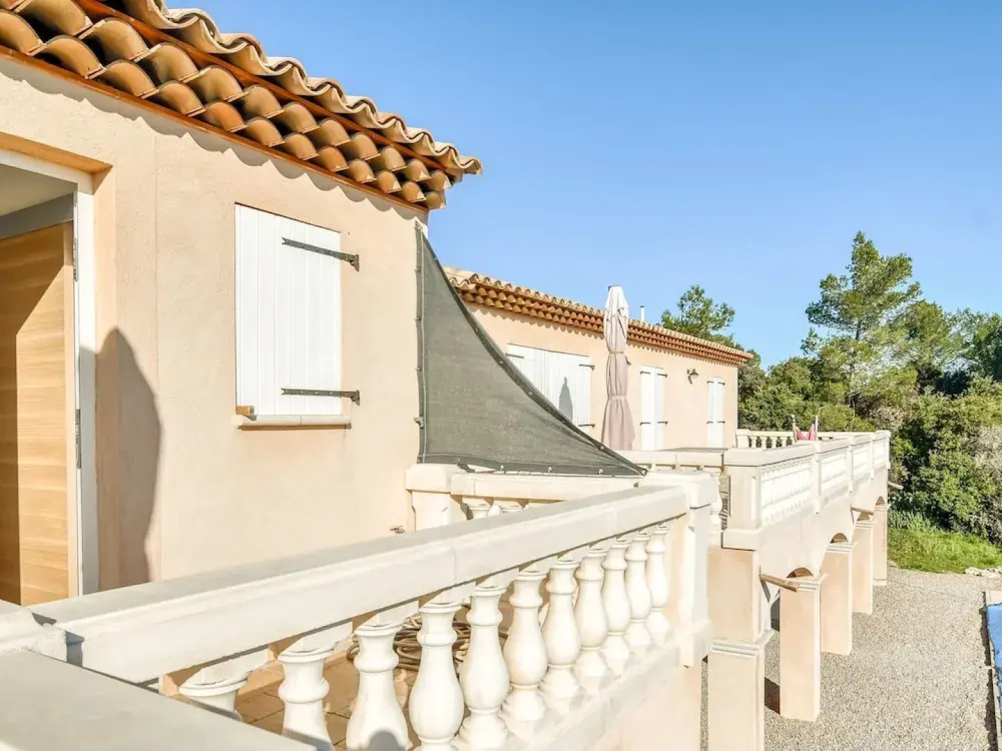 Plush Villa in Le Cannet-des-maures With Private Pool