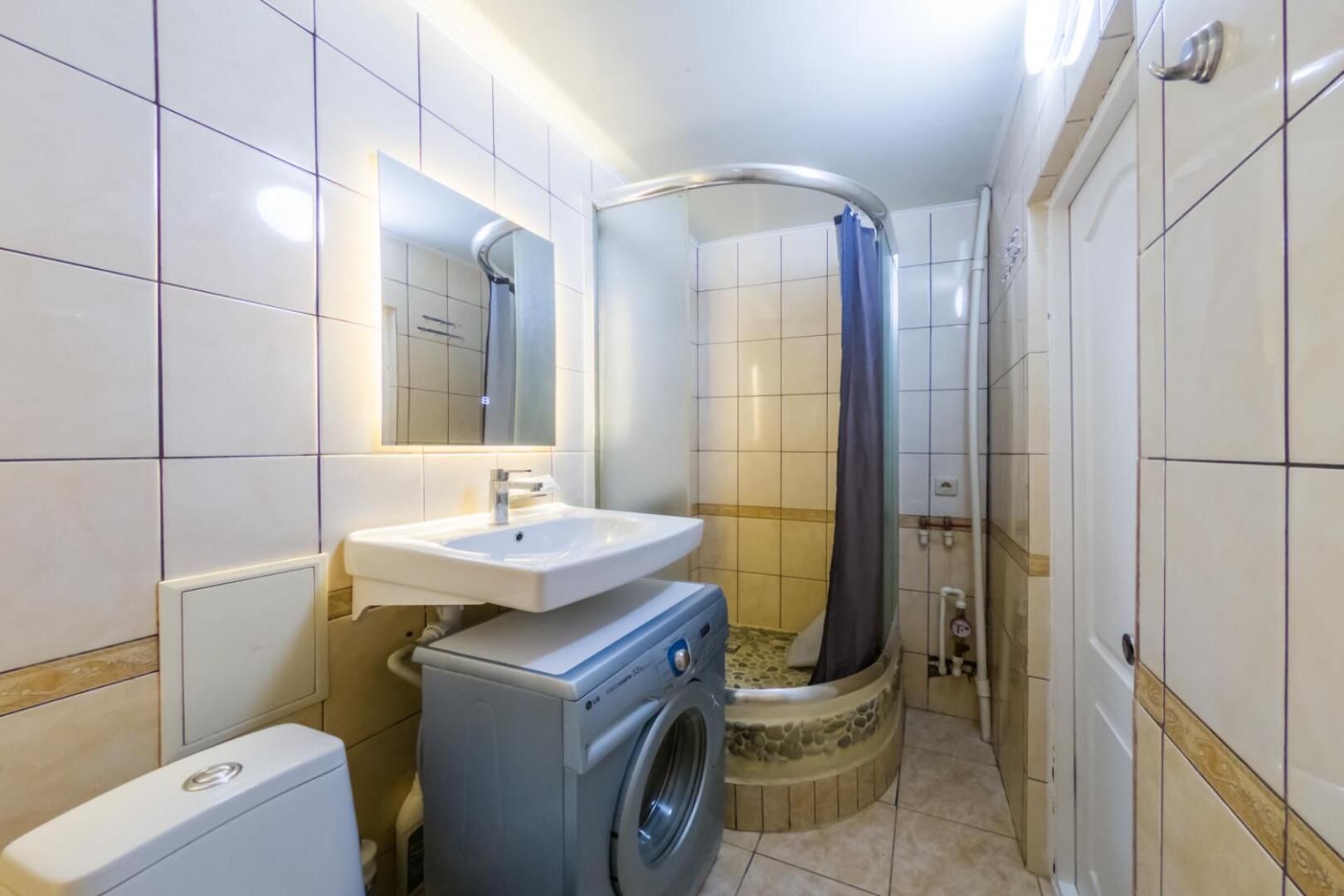 ApartUnit (АпартЮнит) на улице Челюскинцев 21