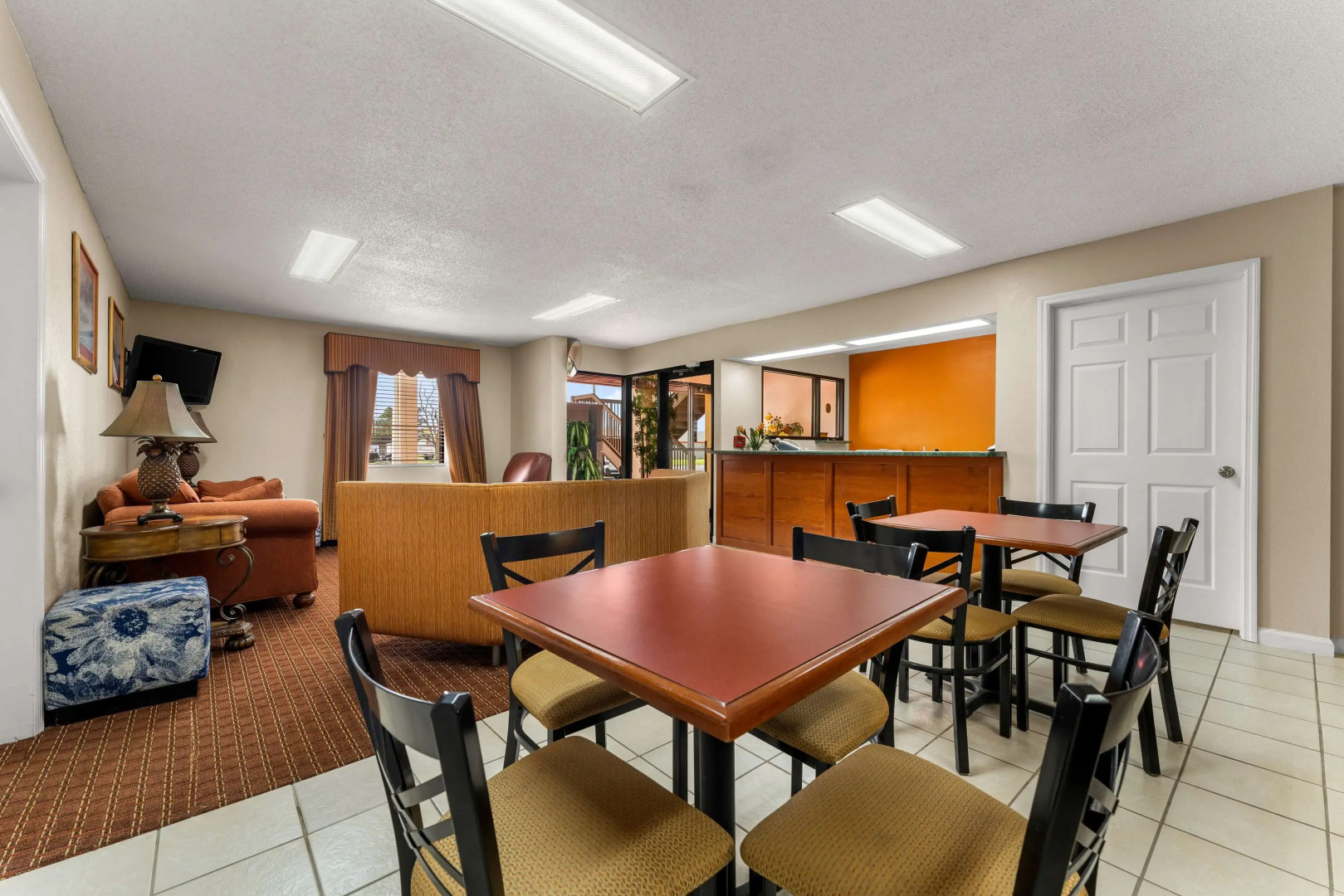 Americas Best Value Inn Montezuma