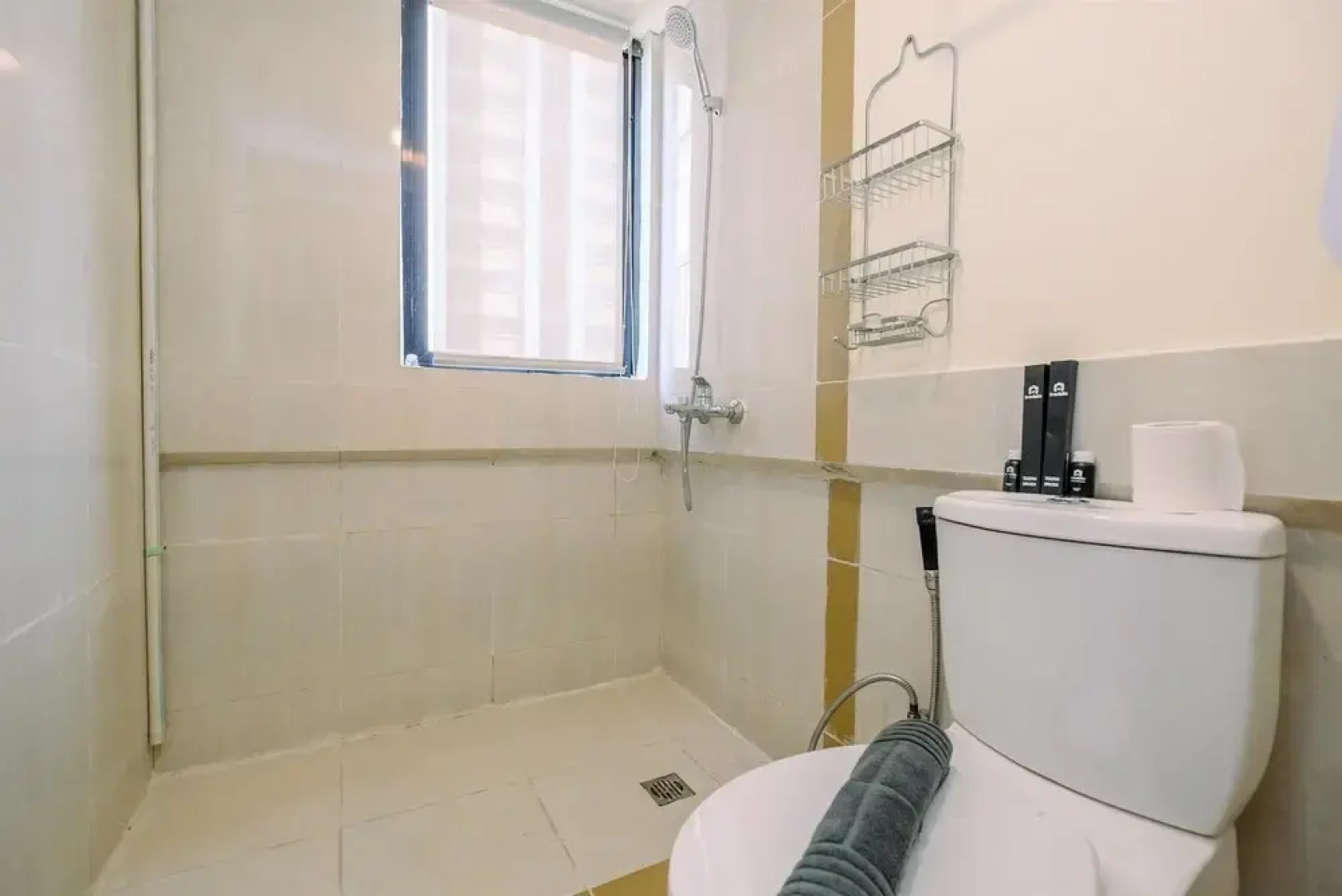 Strategic And Comfy 2Br Apartment At Meikarta