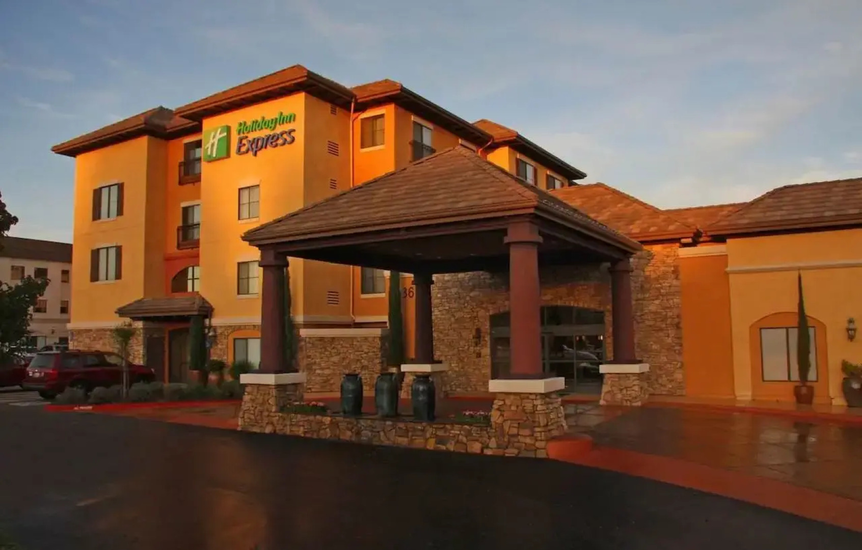 Holiday Inn Express Hotel & Suites El Dorado Hills by IHG