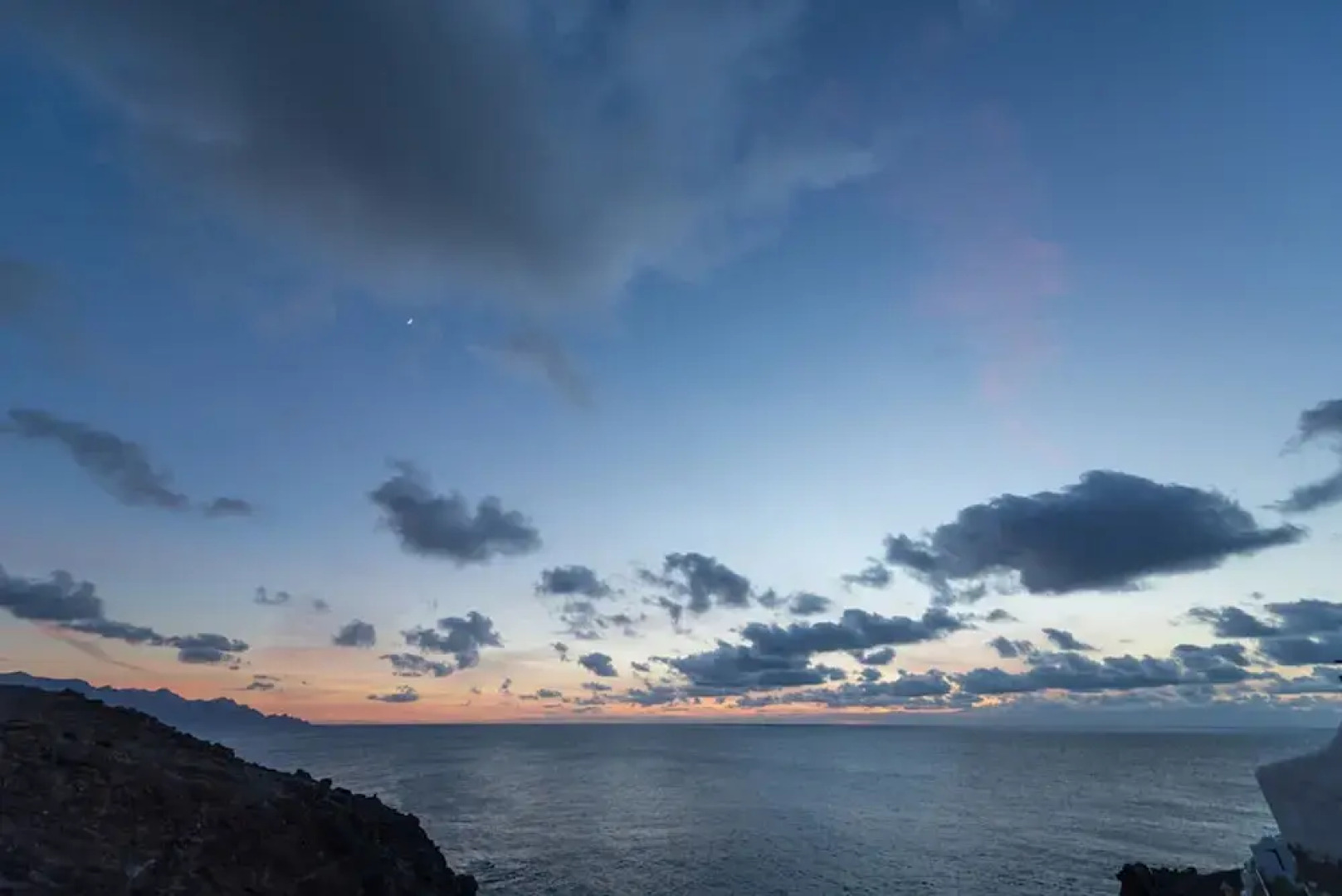 Apartment 50 Meters from the sea GC16