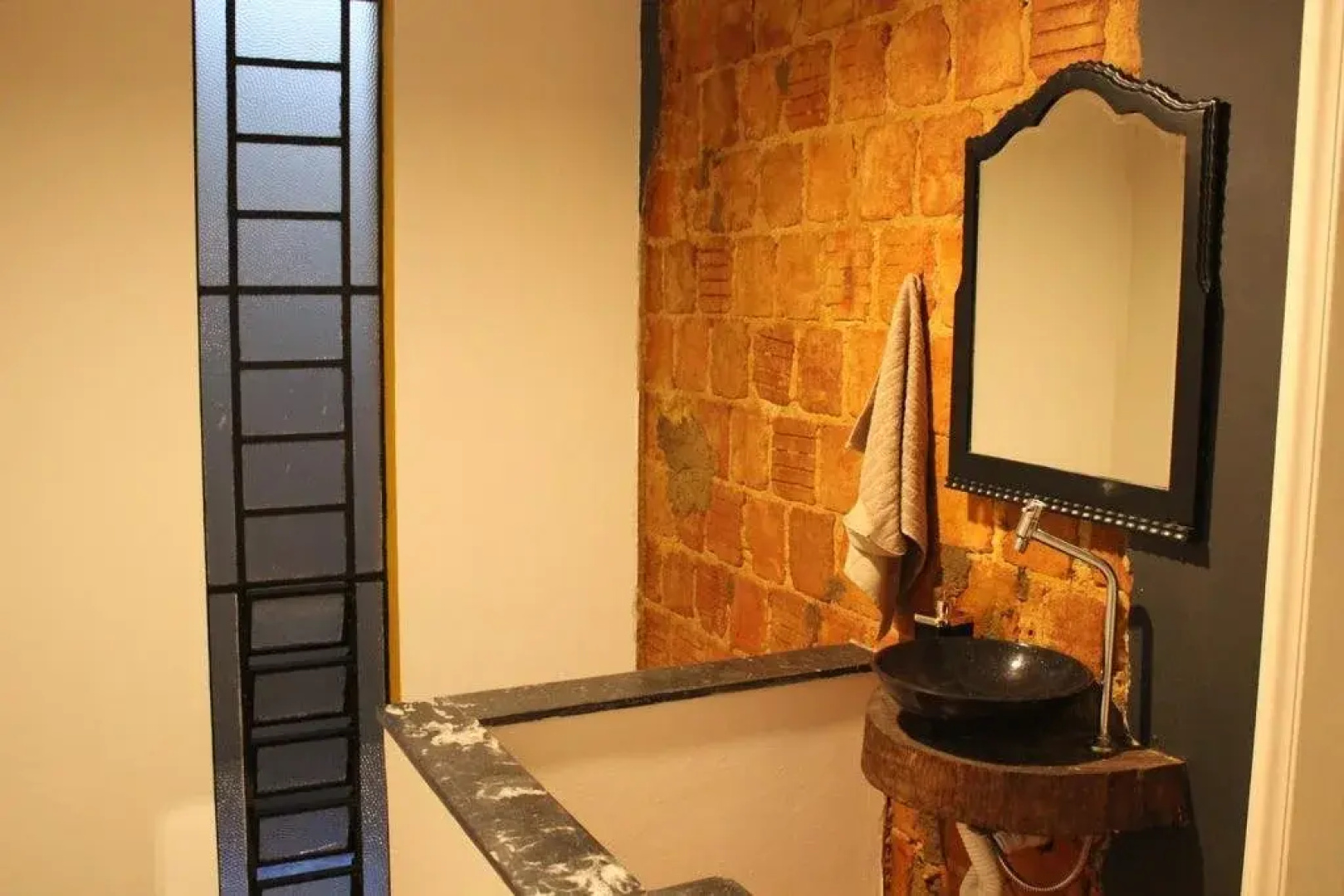 021 Hostel