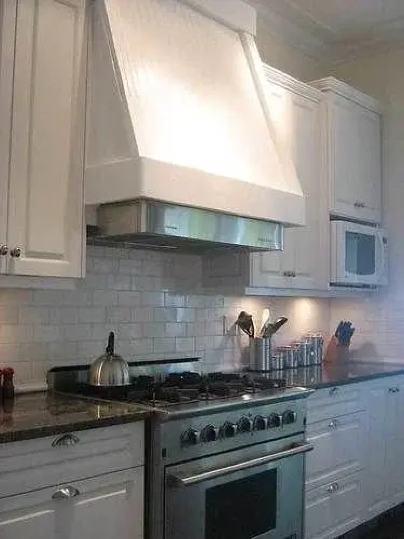 Foxglove Inn & Gardens