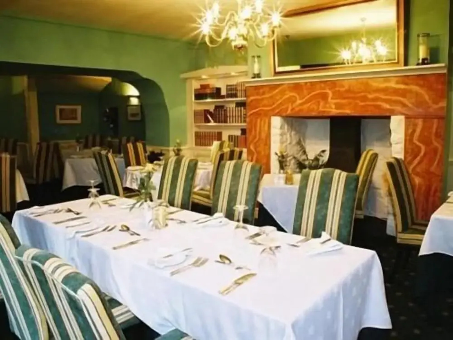 Bishopsgate House Hotel