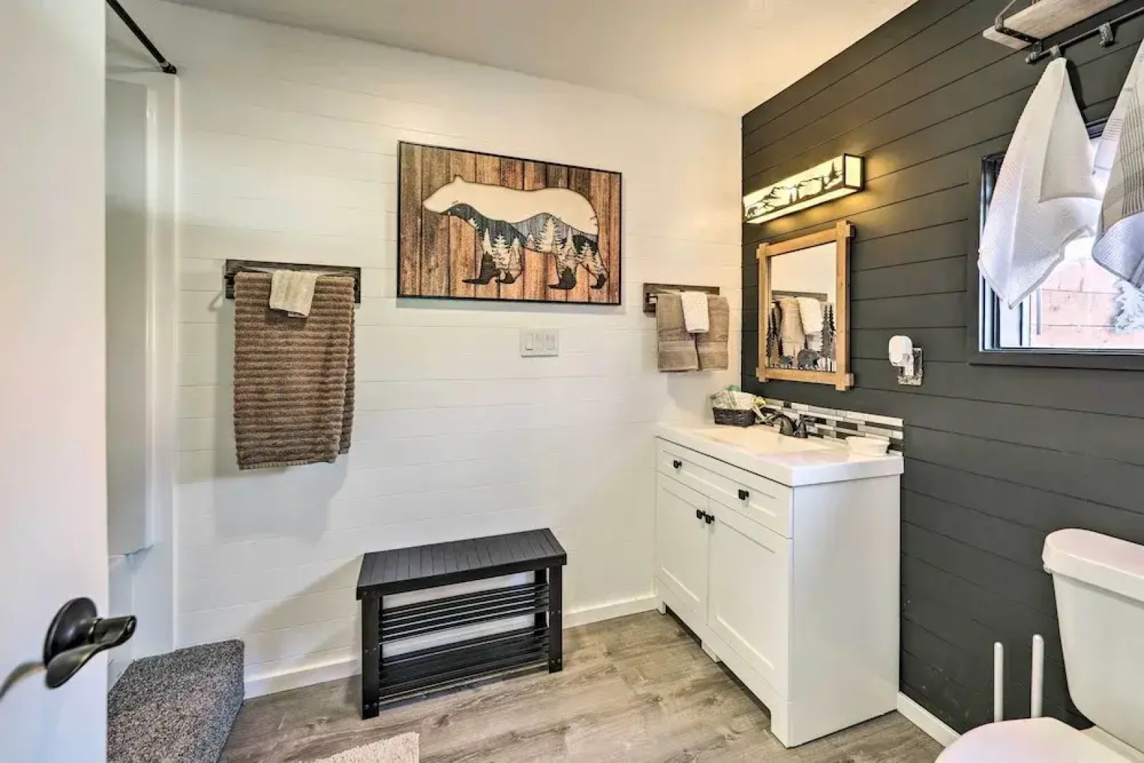 Hot Tub & Fire Pit: Pet-friendly Home in Payson