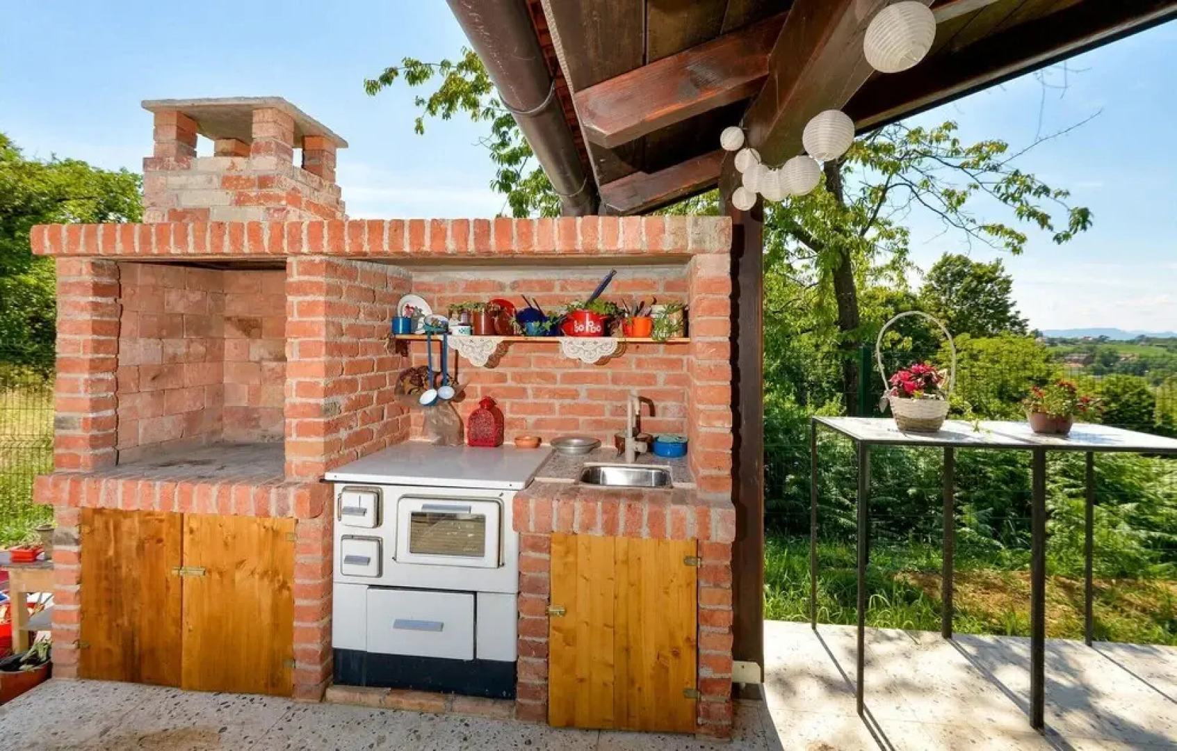 Beautiful Home in Stubicke Toplice With 2 Bedrooms, Wifi and Outdoor Swimming Pool