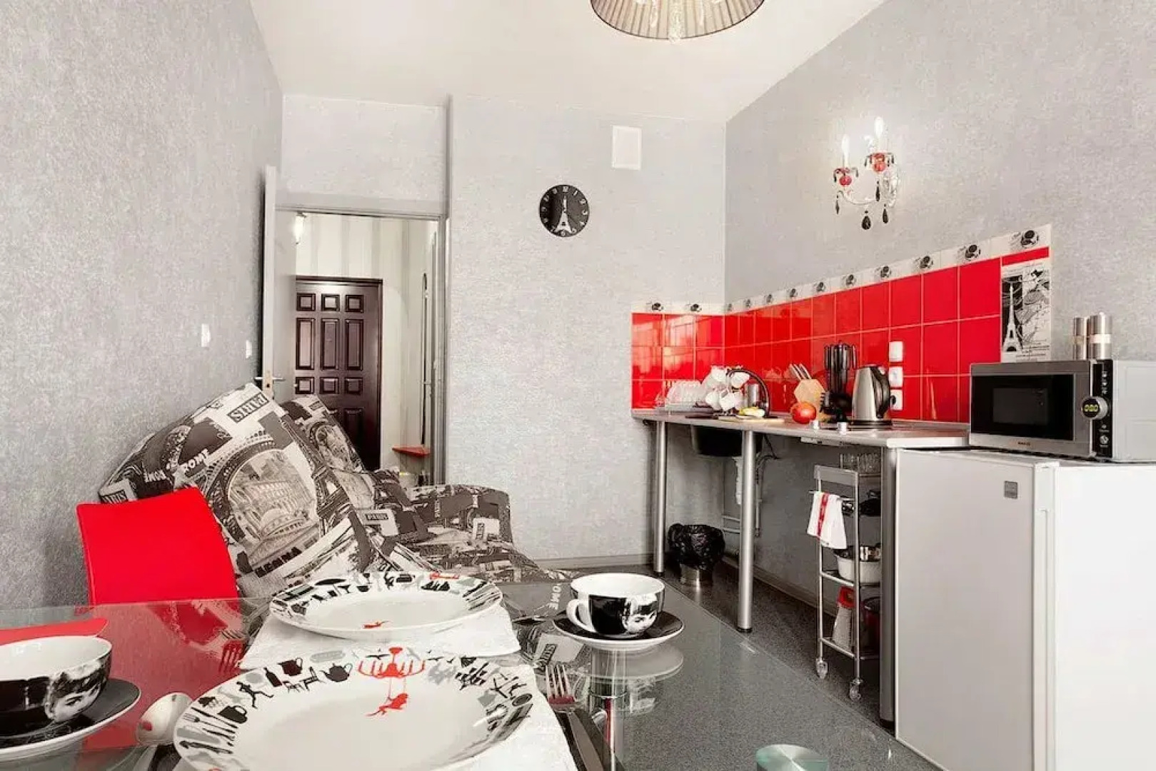 Apartment Etazhydaily Mashinistov