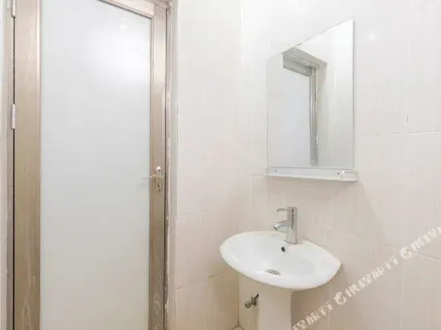 Huixiang Hotel (Haikou High-speed railway East station Wuyue Plaza store)