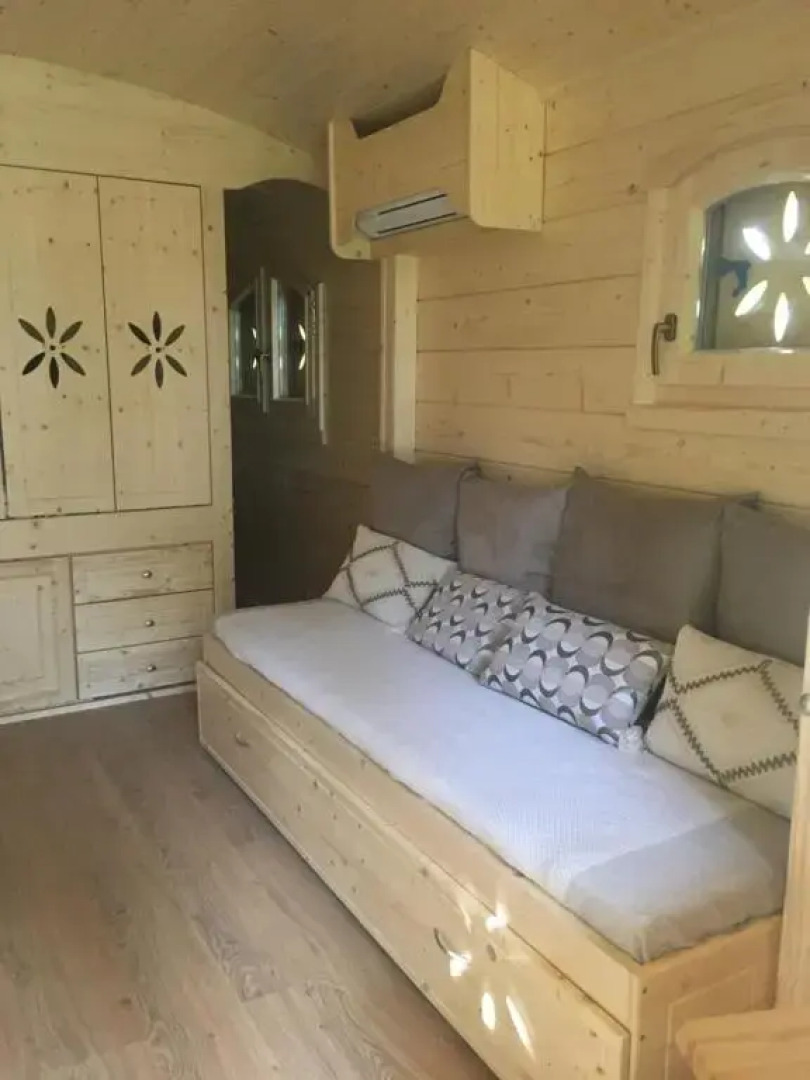 La Roulotte Des Bords De Saone