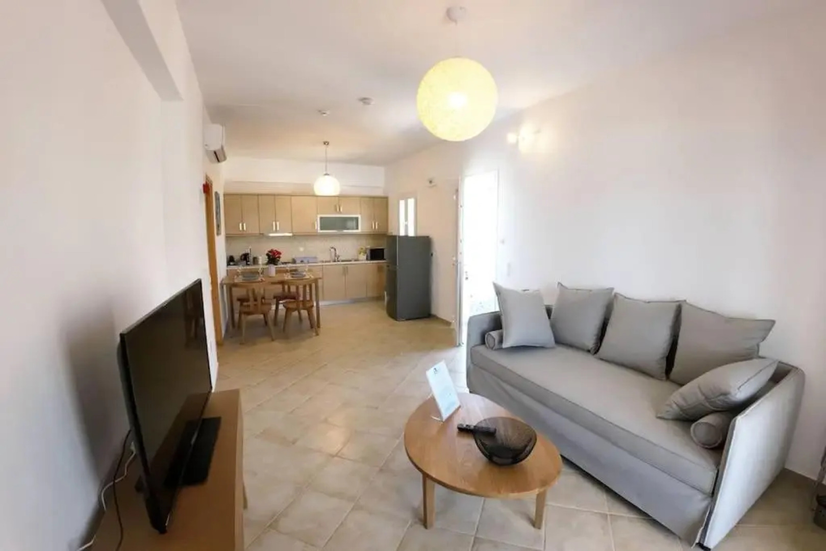 1Path Beach House Super Paradise Mykonos