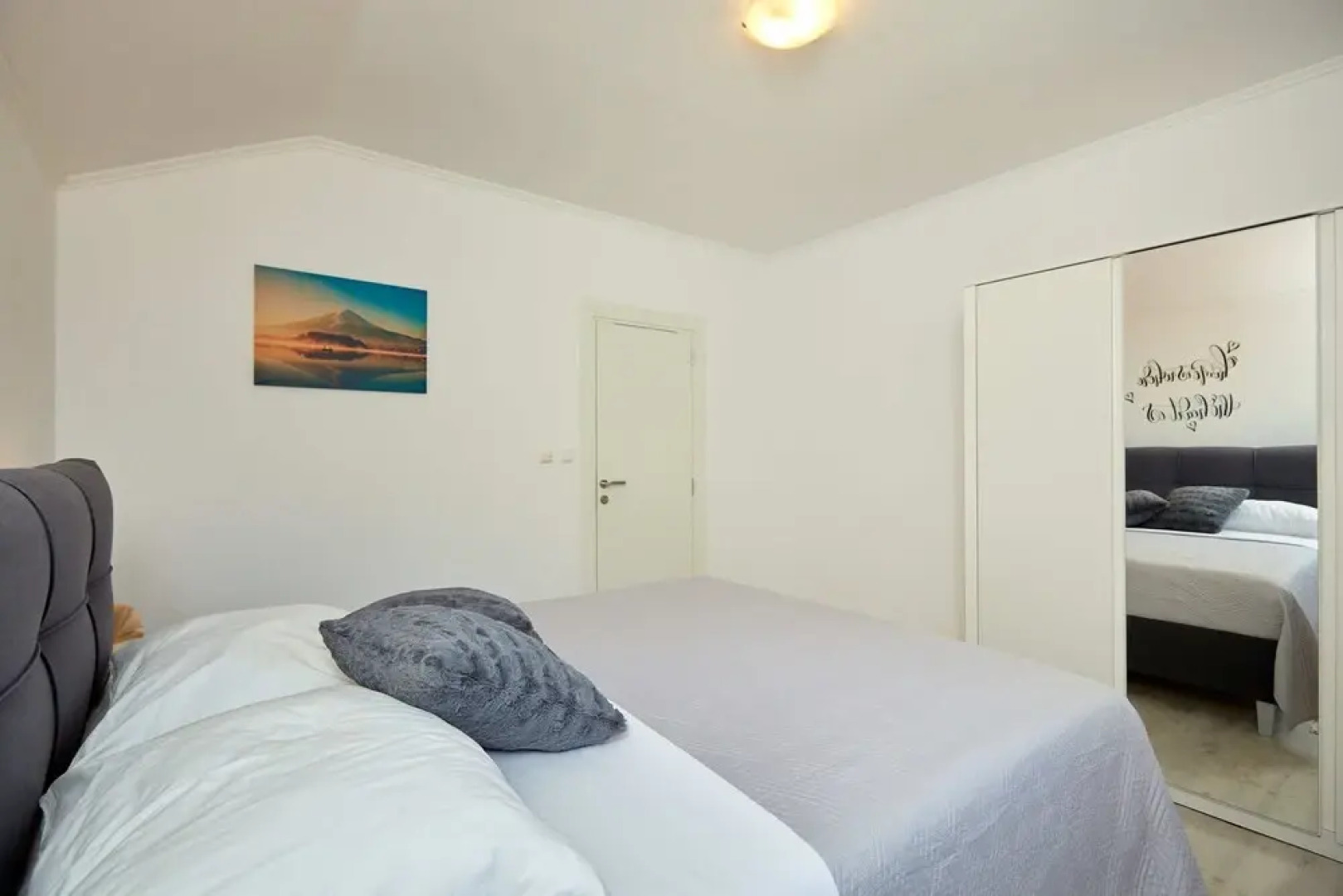 Summer Chill Apartment 3