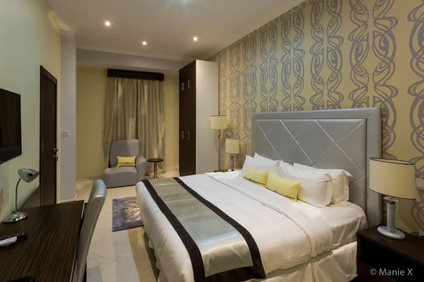 Morning Side Suites Etim Inyang