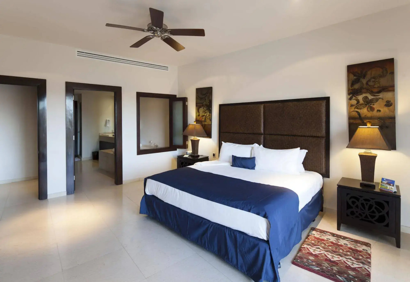 Puerta Cortes Residences