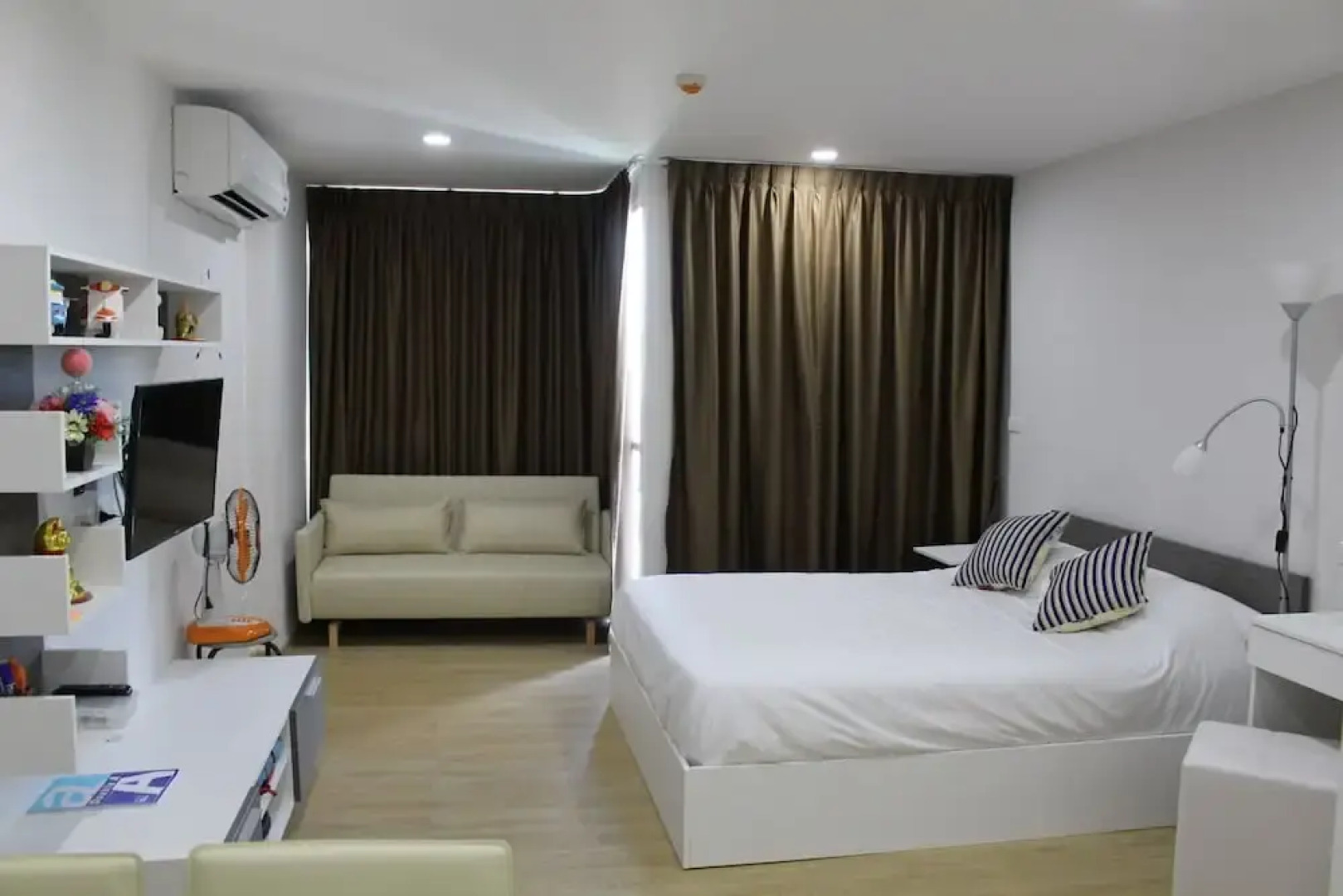 Ozone Condotel Apt 716