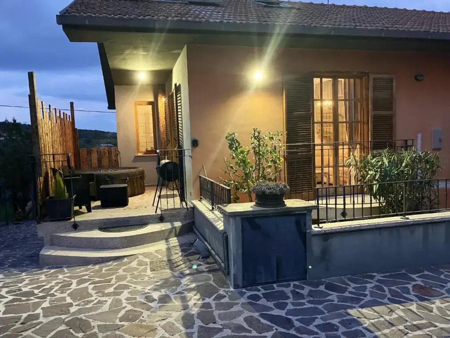 3 bedrooms house with sea view spa and enclosed garden at Collecorvino