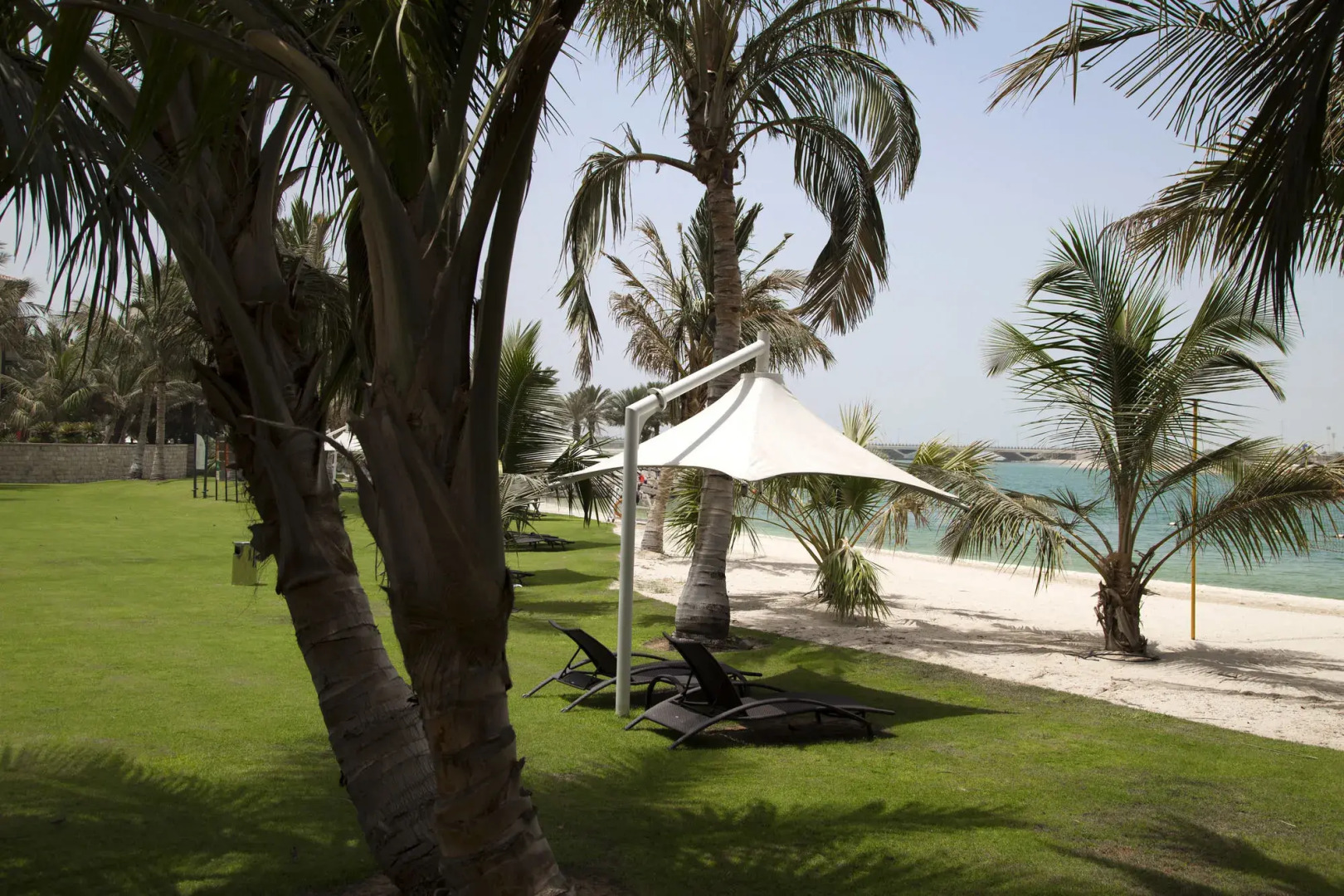 Shangri-La Hotel Apartments Qaryat Al Beri