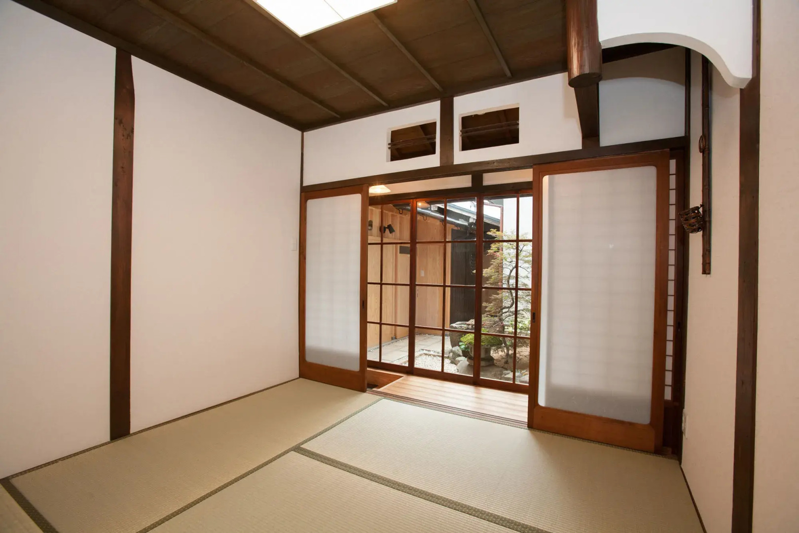 Machiya Guest House MIMORO