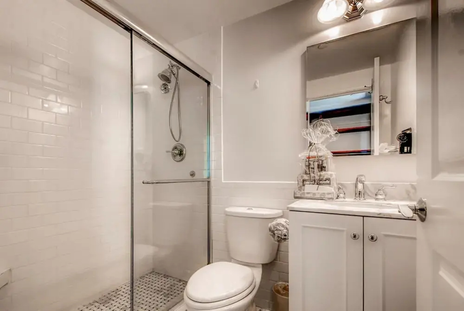 Global Luxury Suites at the Riverway