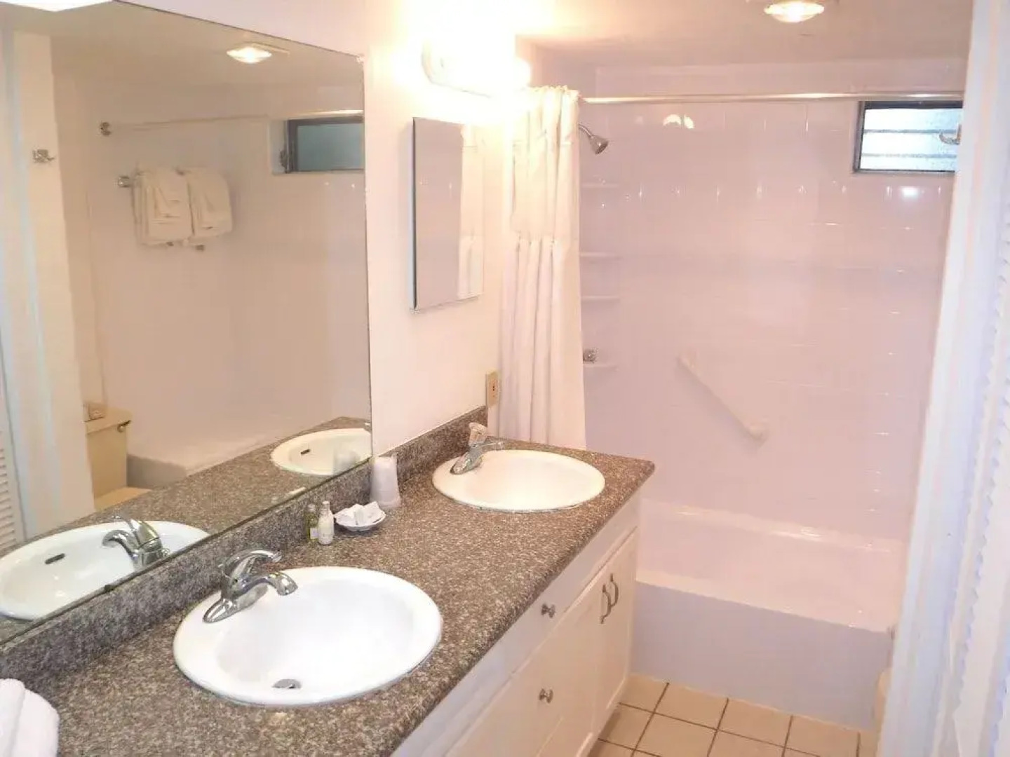 Waterside Inn on the Beach