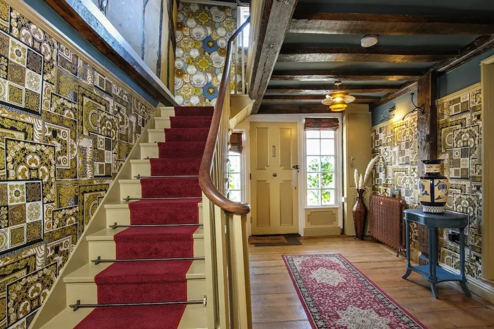 Luxury 2 Bed Manor House Hot Tub Cinema Room Skytv