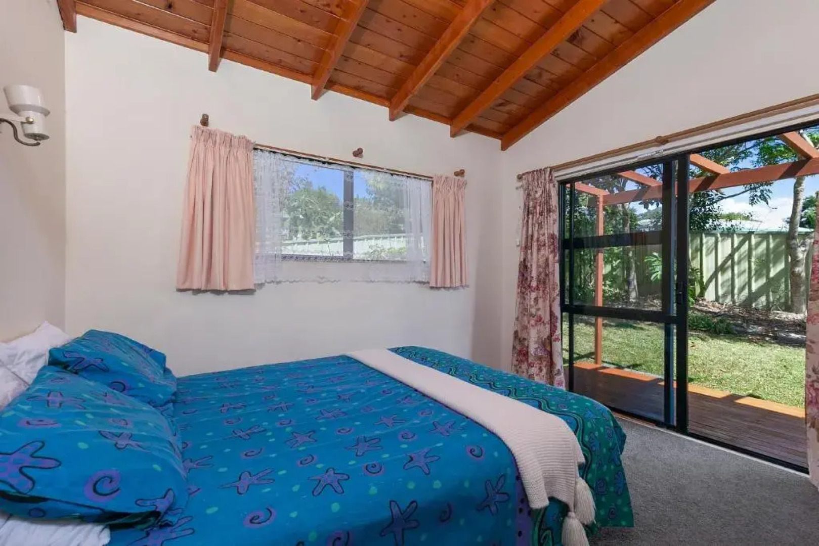 Serene at Snells - Snells Beach Bach