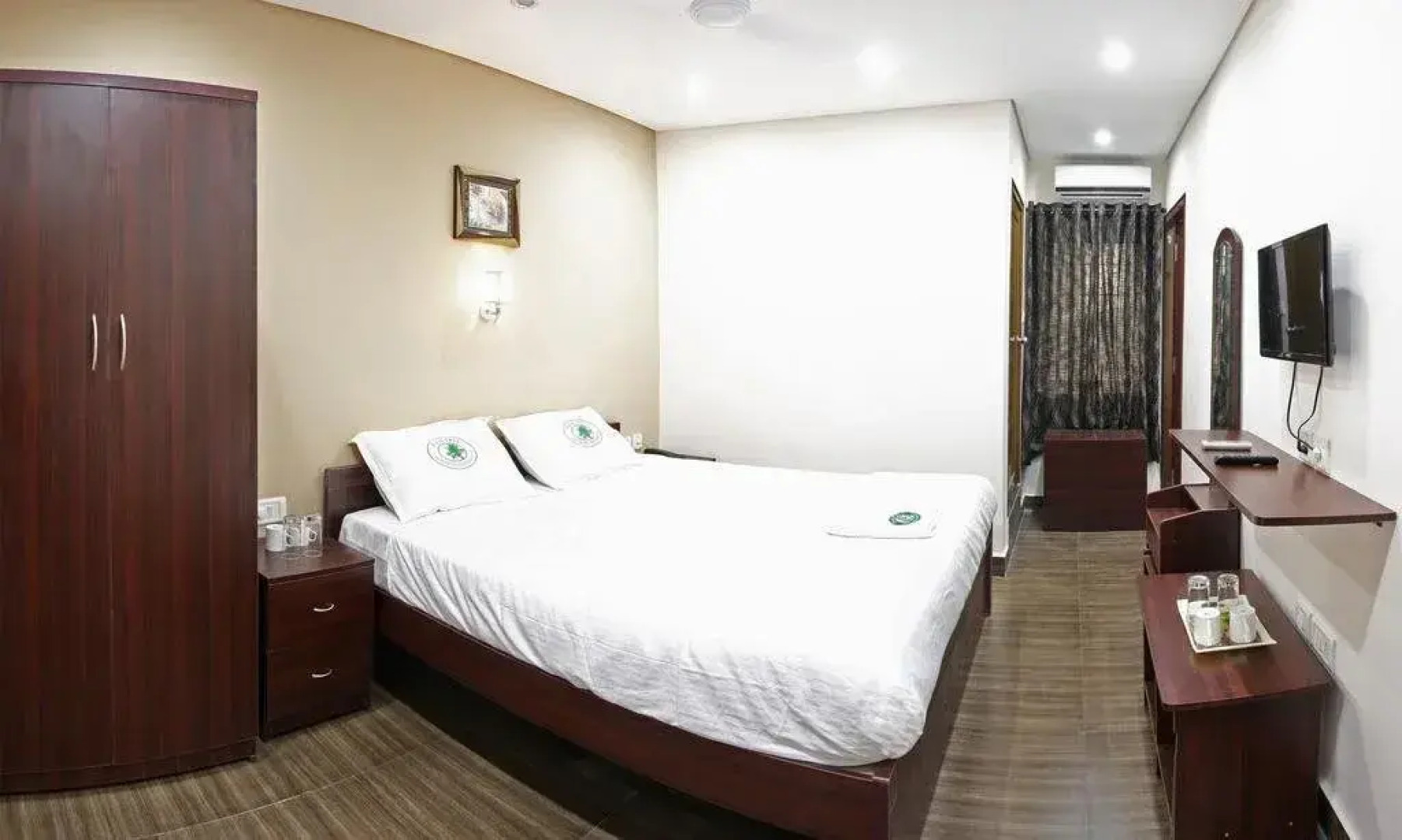 OYO 1001 Palmtree Corporate Anna Nagar